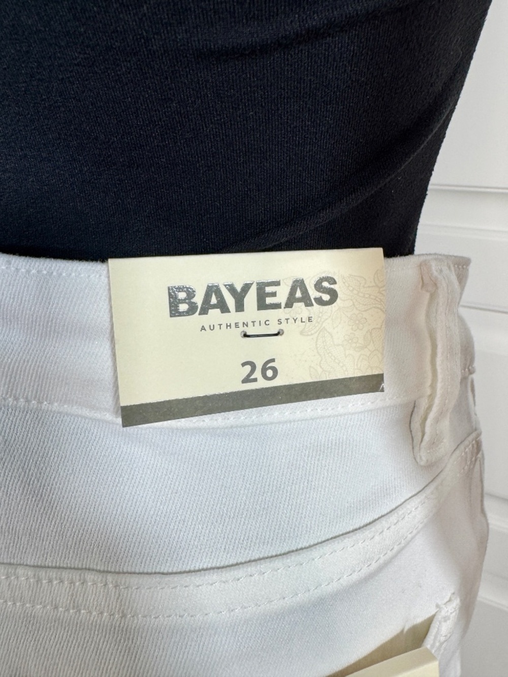 WHITE HIGH WAIST CRYSTAL EMBELLISHED CURVE HUGGING WIDE LEG LACE JEANS -NWT - Picture 11 of 17